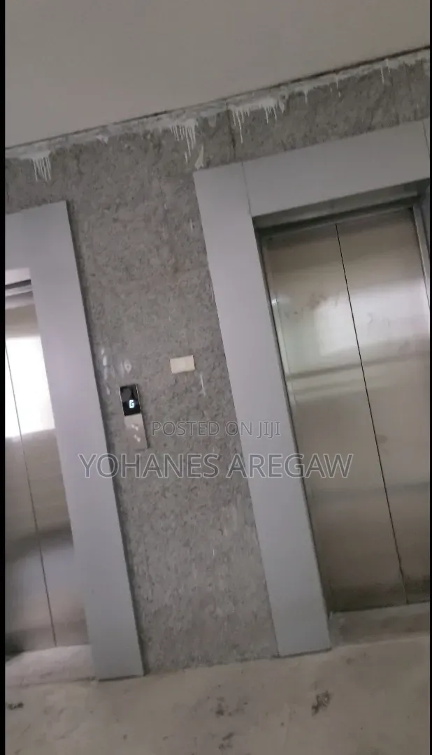 1bdrm Apartment in አሻራ መንደር, Nifas Silk-Lafto for rent
