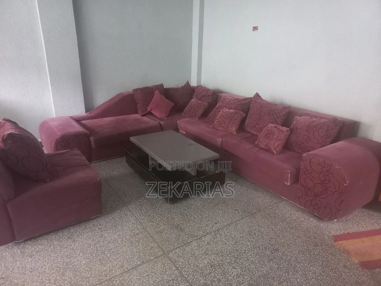 Used L-Shaped Sofa With Kerero Wood Frame