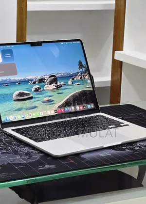 New Laptop Apple MacBook Air 2022 M2 8GB Apple M1 SSD 256GB