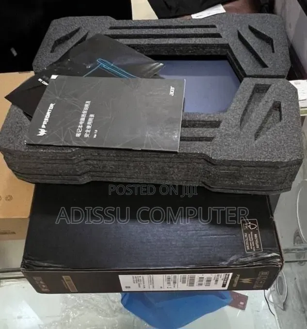 New Laptop Acer Predator Helios Neo 16 16GB Intel Core i9 SSD 1T