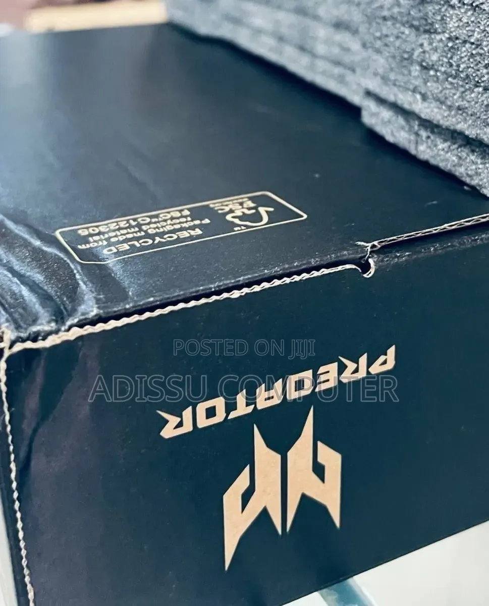 New Laptop Acer Predator Helios Neo 16 16GB Intel Core i9 SSD 1T