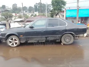 BMW 5 Series 528i 1998 Black