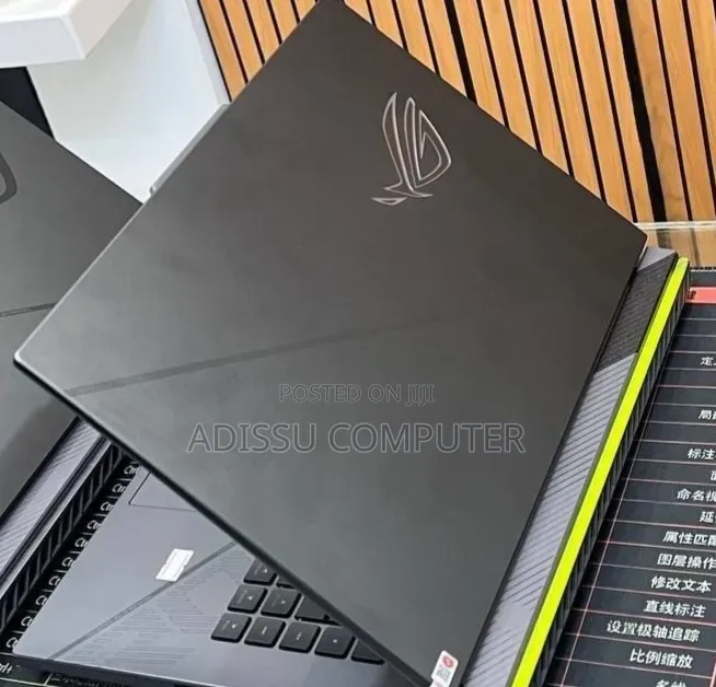 New Laptop Asus ROG Strix G15 16GB Intel Core i9 SSD 128GB