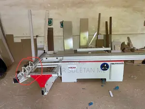 Table Saw Machine