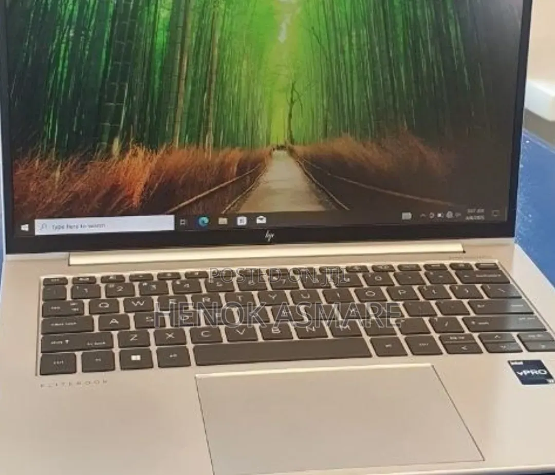 New Laptop HP EliteBook 840 G10 16GB Intel Core i7 SSD 512GB