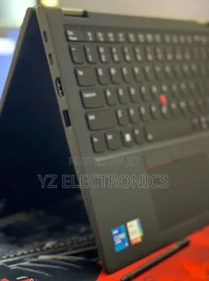 New Laptop Lenovo IdeaPad Yoga 13 16GB Intel Core i5 SSD 512GB