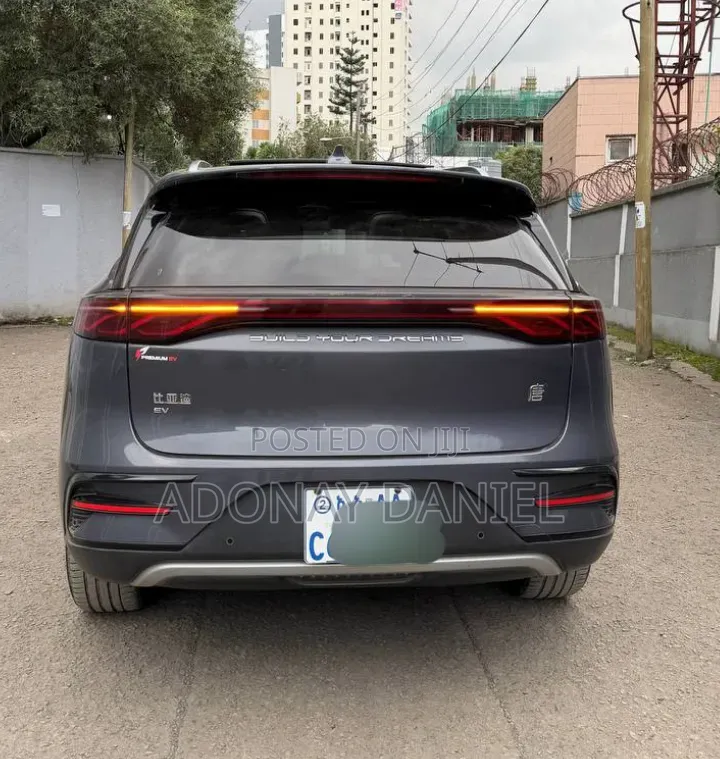 BYD Tang EV 2024 Gray