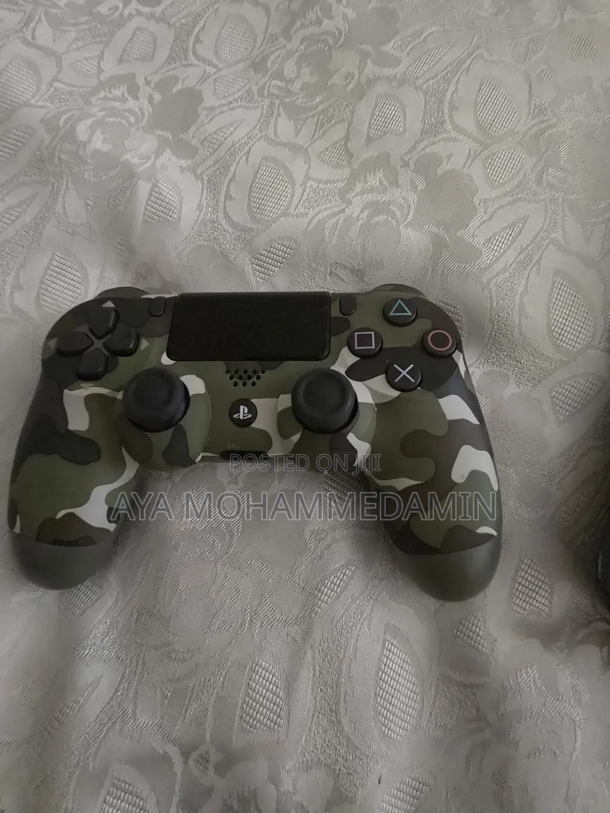 Play Station 4 Slim