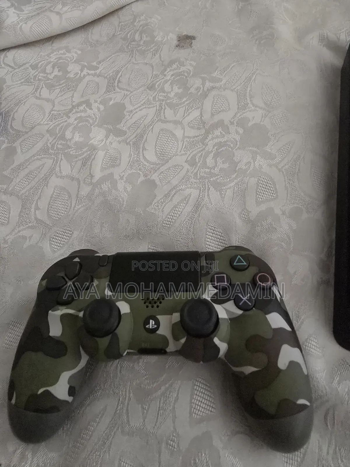 Play Station 4 Slim