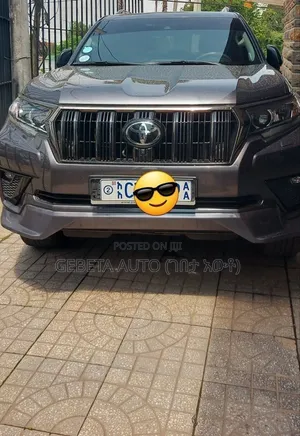 Toyota Land Cruiser 2022 Gray