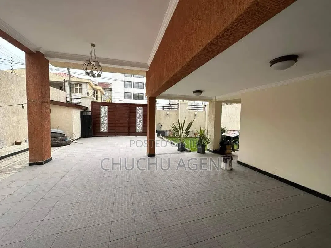 4bdrm House in Bole for rent
