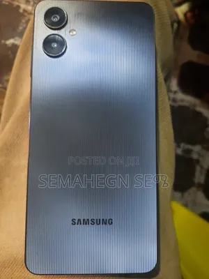 New Samsung Galaxy A06 128 GB Black