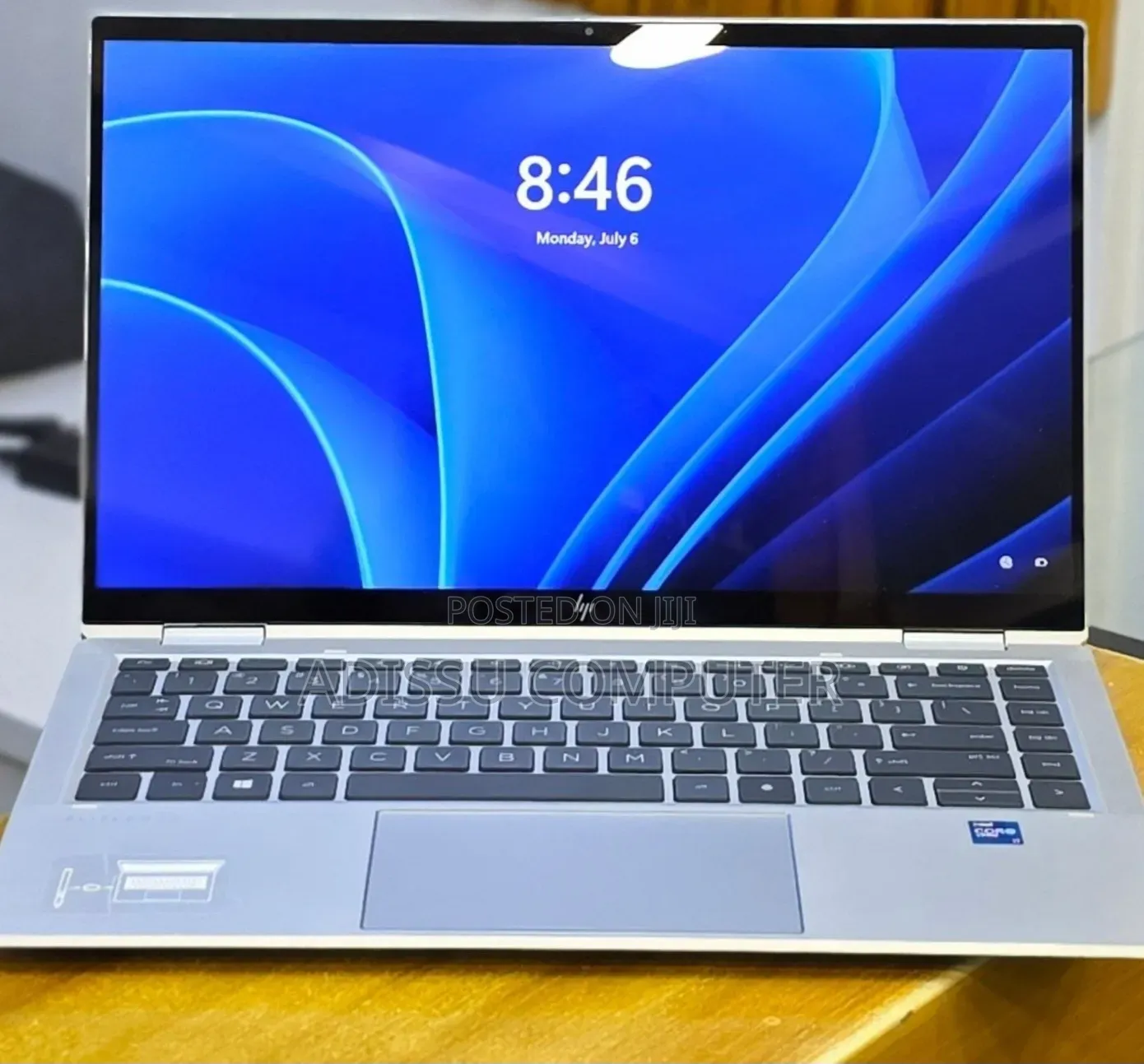 New Laptop HP x360 310 G2 32GB Intel Core i7 SSD 512GB
