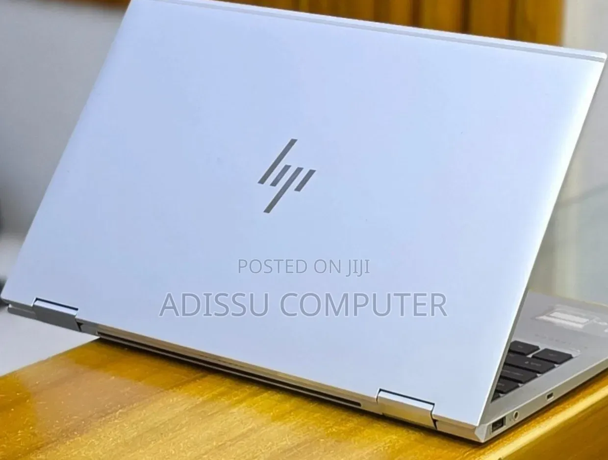 New Laptop HP x360 310 G2 32GB Intel Core i7 SSD 512GB