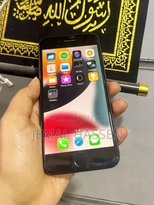Apple iPhone 7 32 GB Black