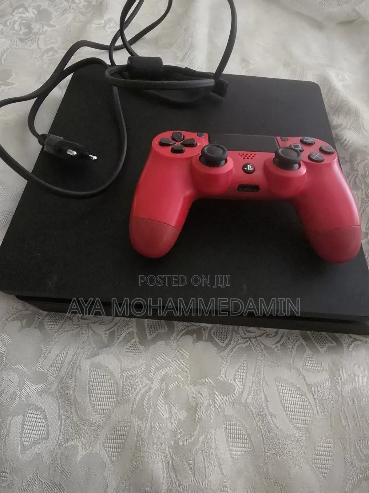 Playsation 4 Slim 12:50 Version