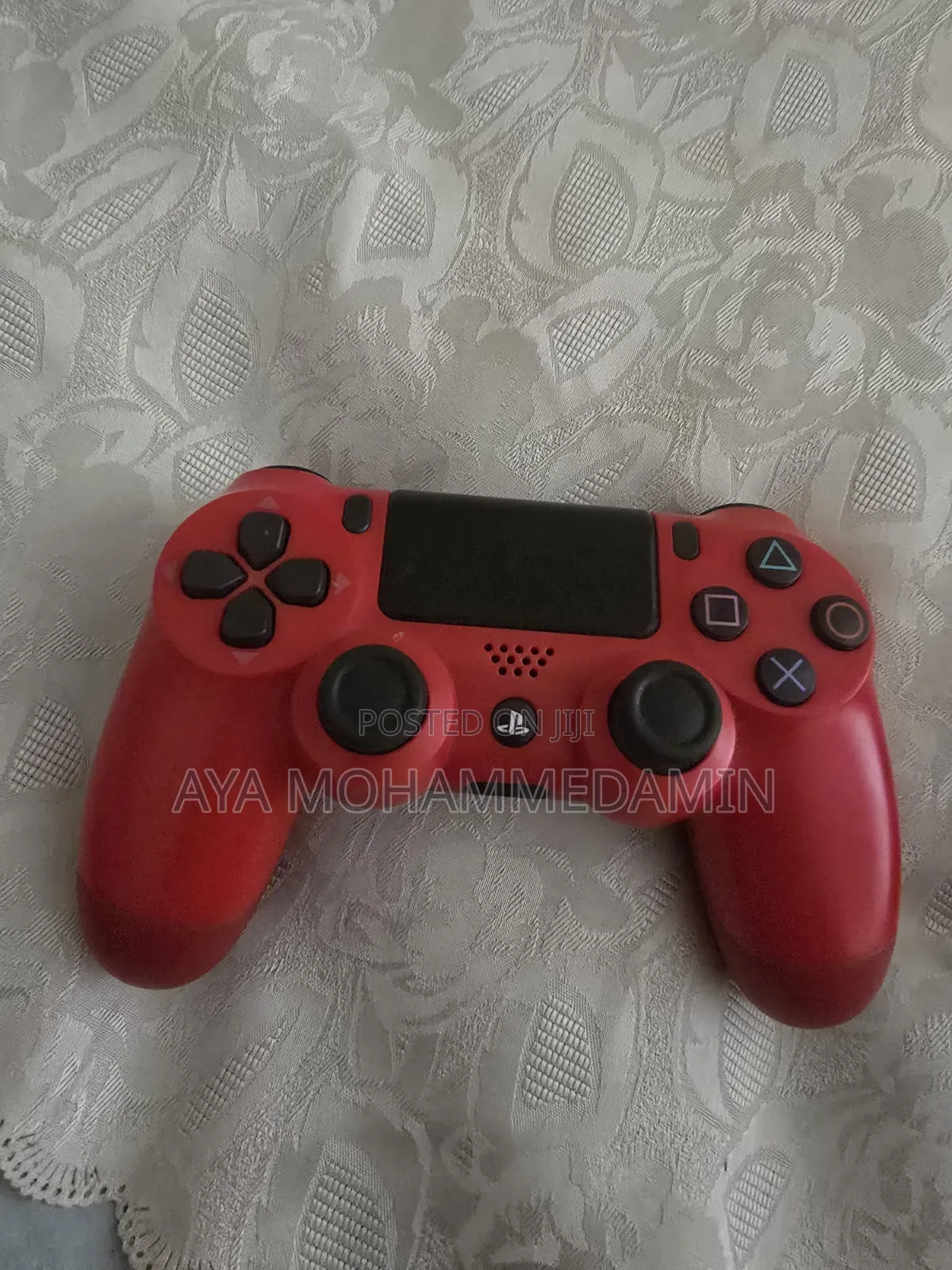 Playsation 4 Slim 12:50 Version