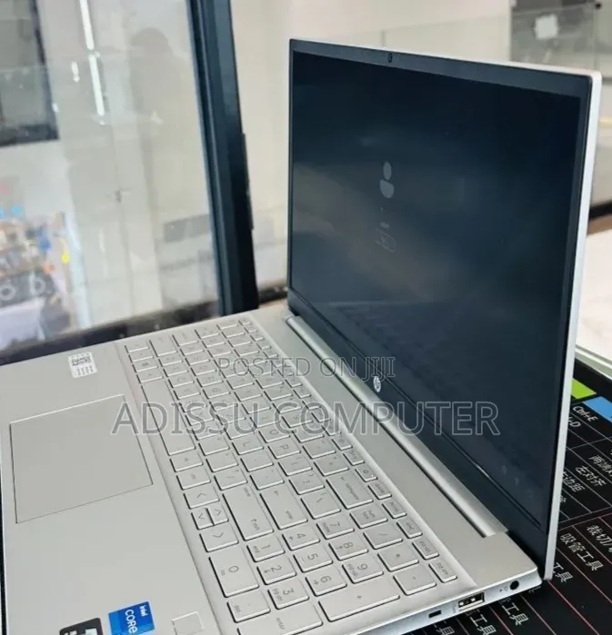 New Laptop HP Pavilion 15 16GB Intel Core i5 SSD 1T