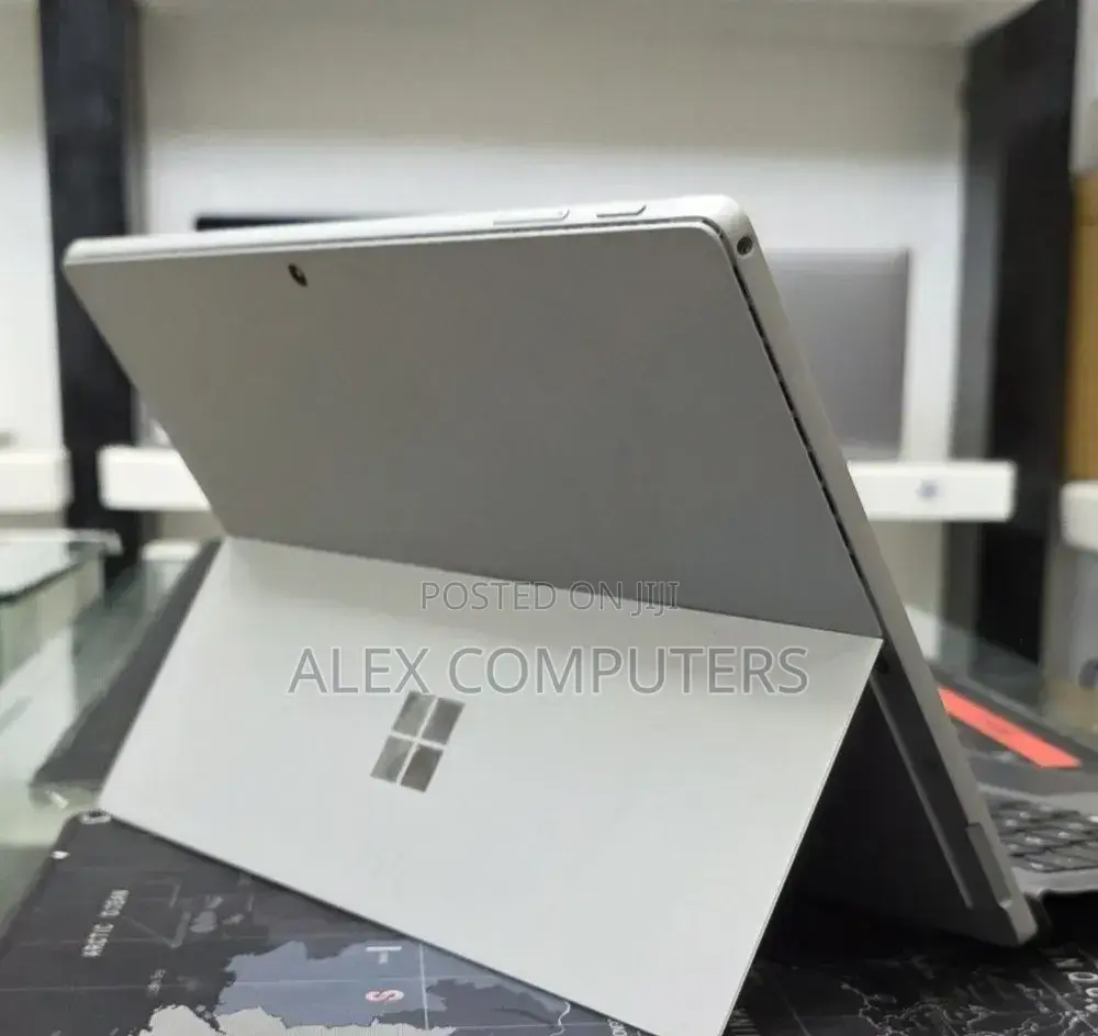 New Laptop Microsoft Surface Pro 7 16GB Intel Core i7 SSD 512GB