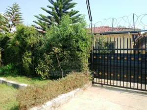 Furnished 6bdrm Villa in Ropak, Yeka for sale