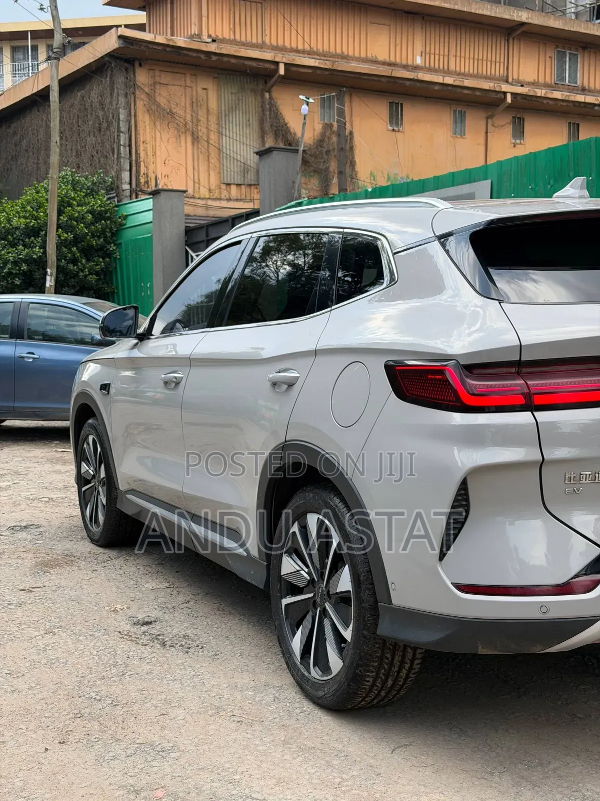 BYD Song Plus 2025 Gold
