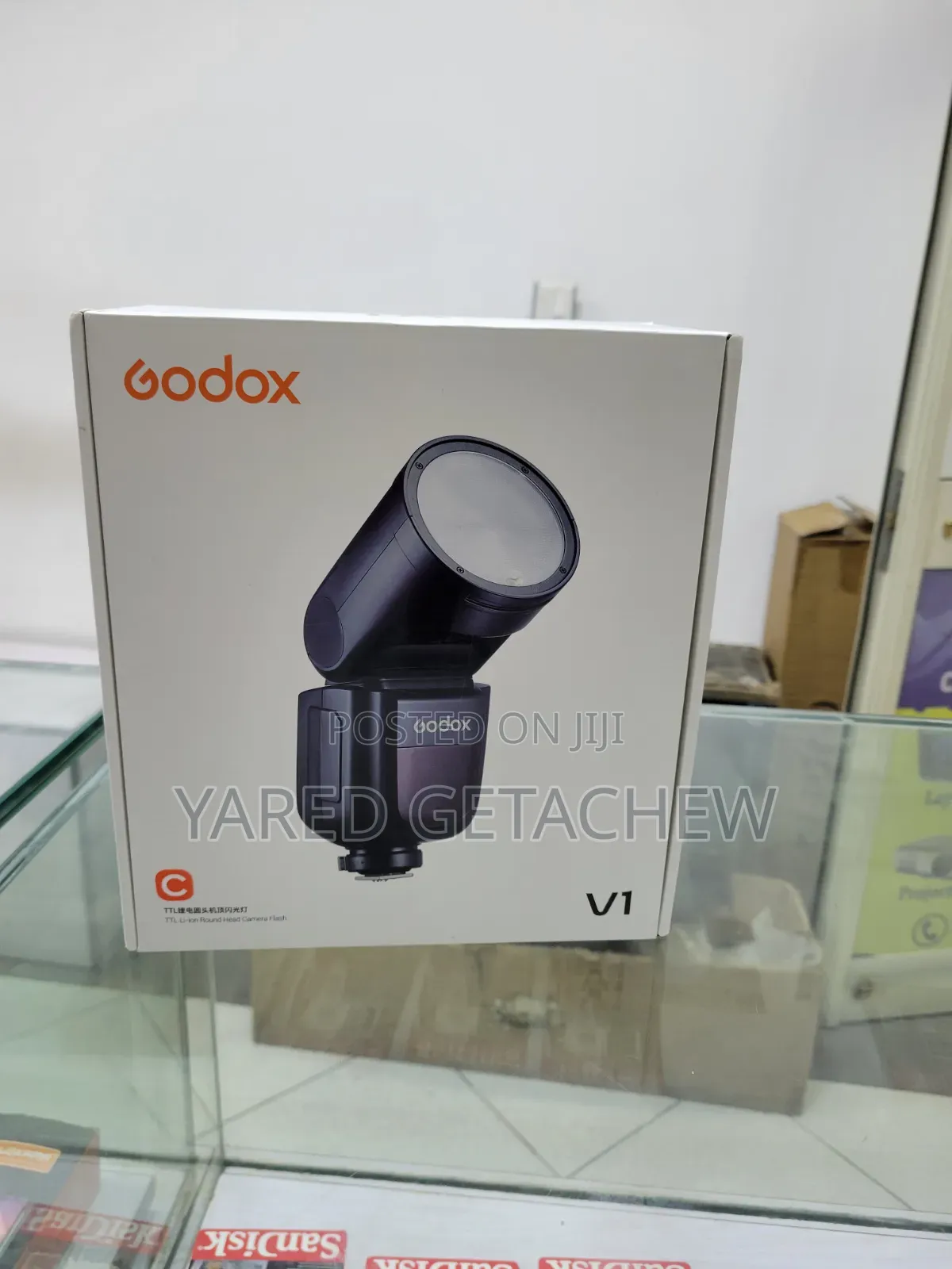 Godox V1 Flash Light