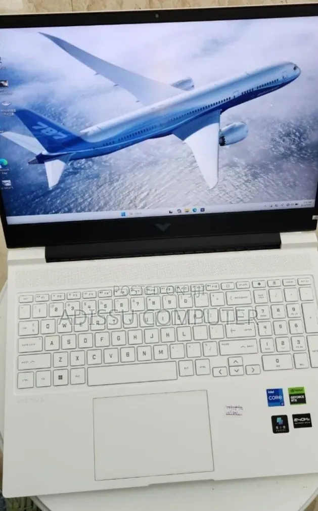 New Laptop HP Victus 16 16GB Intel Core i7 SSD 512GB