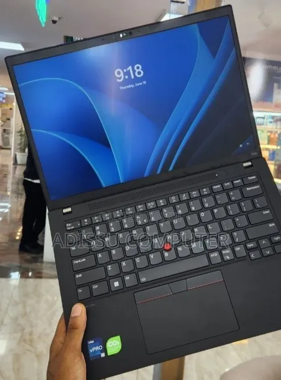 New Laptop Lenovo ThinkPad P14s 16GB Intel Core i7 SSD 1T