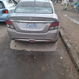 Suzuki Dzire 2022 Silver