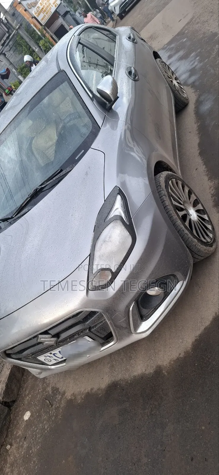 Suzuki Dzire 2022 Silver