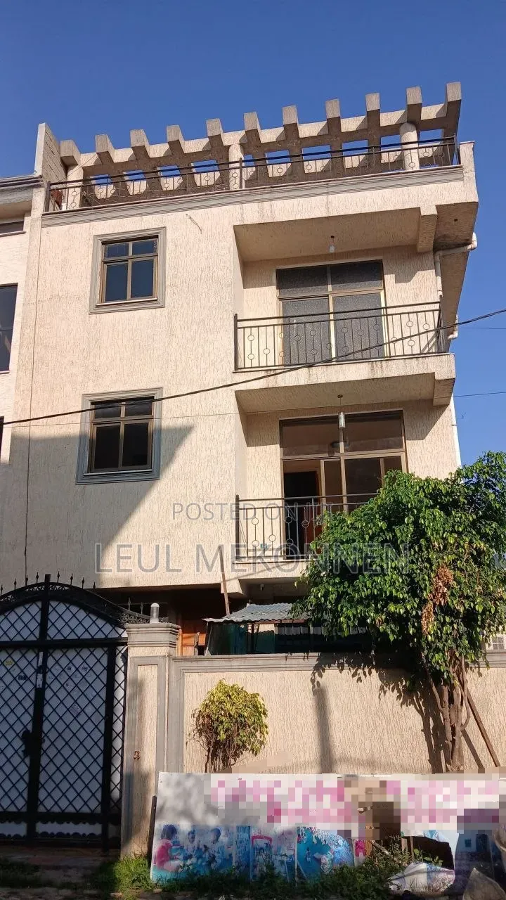 Furnished 4bdrm Townhouse/Terrace in Alem Bank, Akaky Kaliti for sale