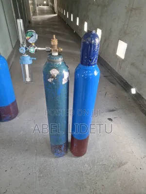 Oxygen Cylinder for Emergency Response