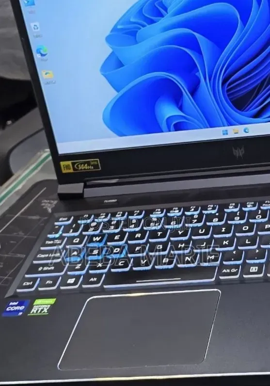 New Laptop Acer Predator Helios Neo 16 16GB Intel Core i9 SSD 1T