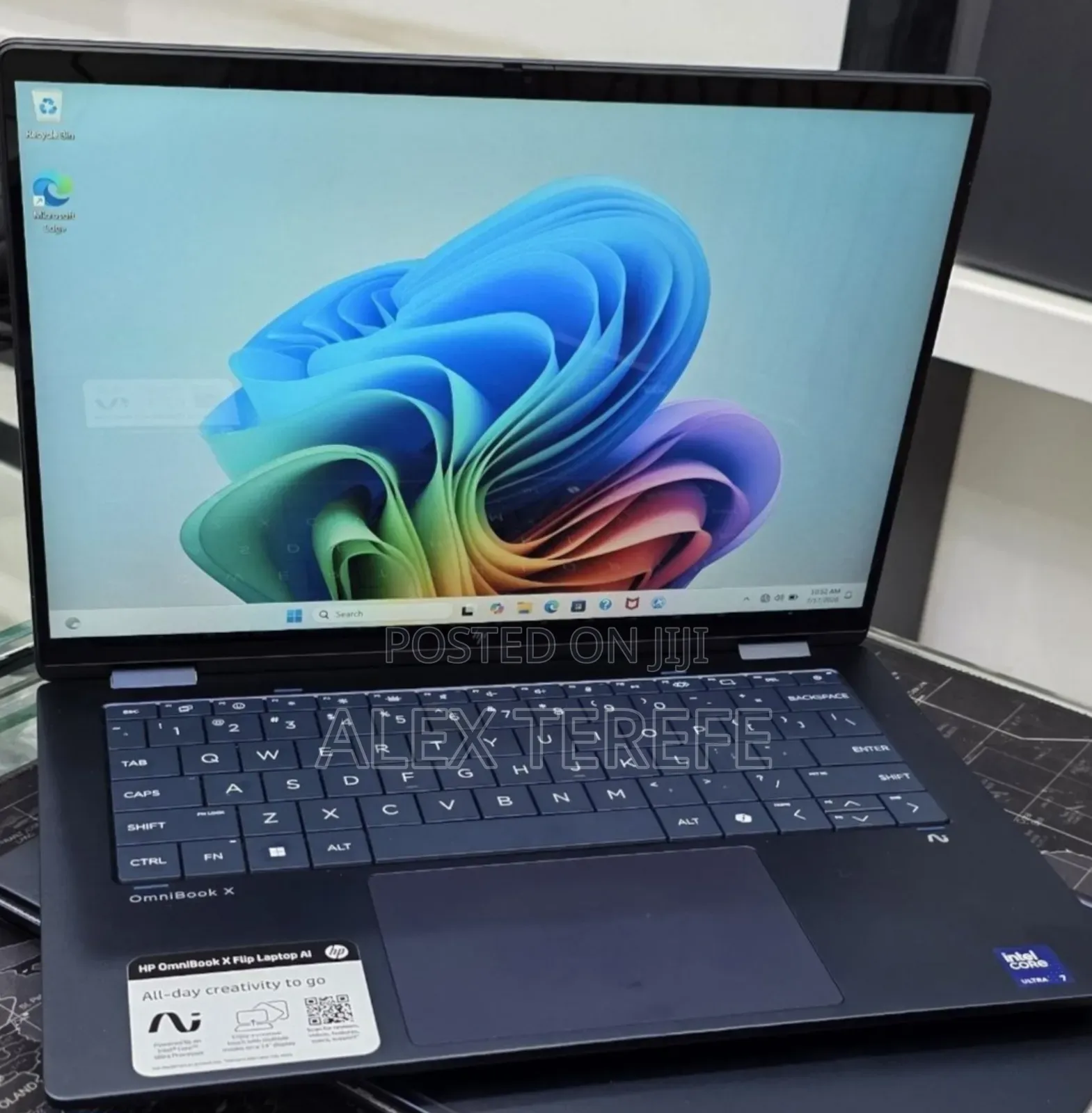 New Laptop HP OmniBook Ultra Flip 14" 16GB Intel Core Ultra 7 SSD 1T