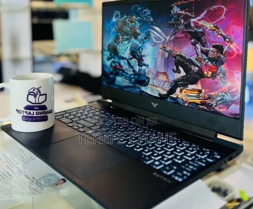 New Laptop HP Victus 15 16GB AMD Ryzen 7 SSD 512GB