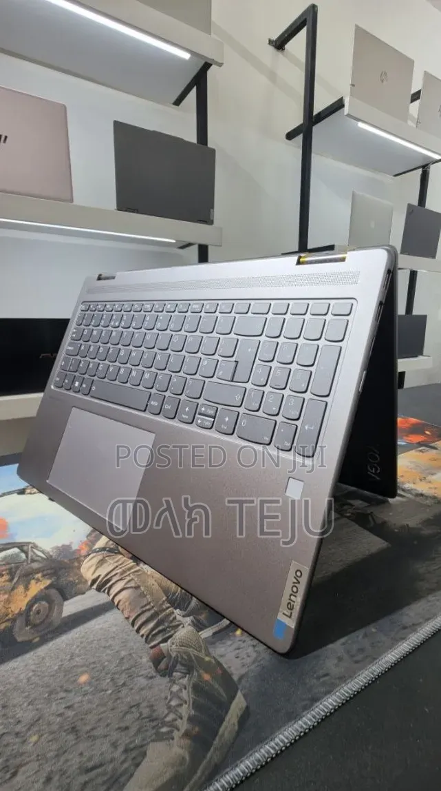 New Laptop Lenovo Yoga 260 16GB AMD Ryzen 7 SSD 512GB