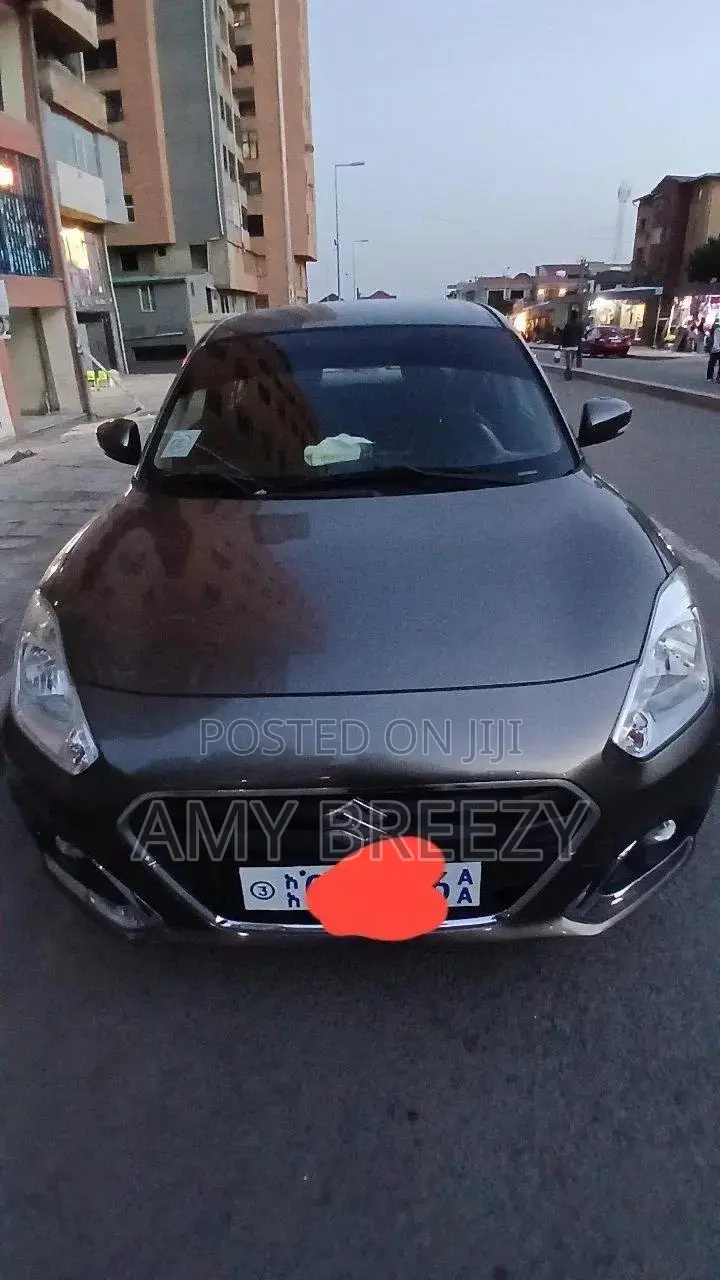 New Suzuki Dzire 2023 Gray