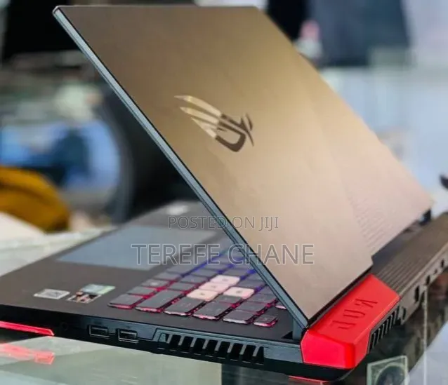 New Laptop Asus ROG Strix G15 16GB AMD Ryzen 9 SSD 512GB