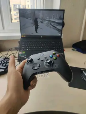 Used Xbox Series S Controlers