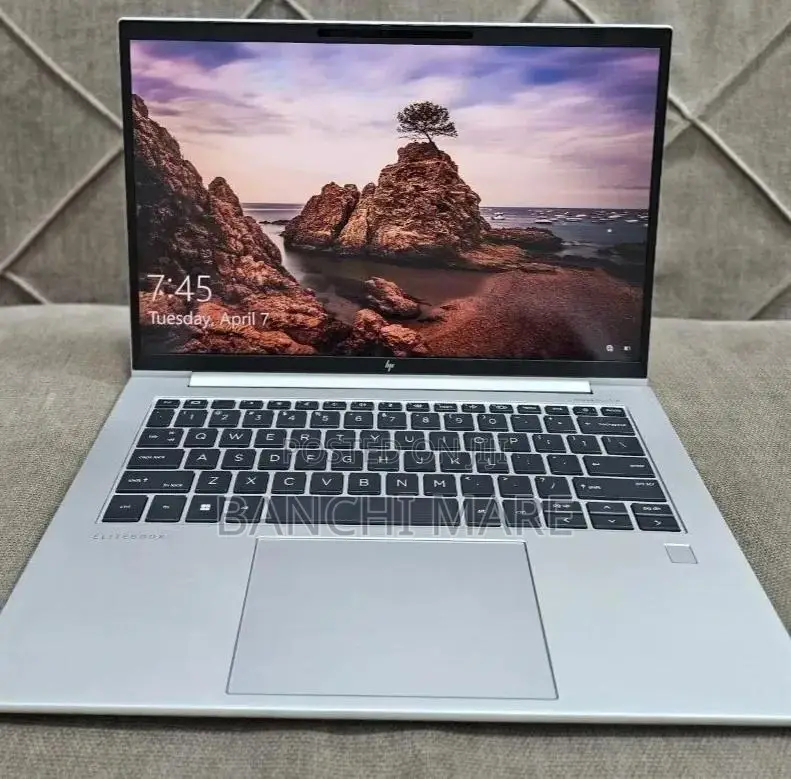 New Laptop HP EliteBook 840 G10 16GB Intel Core i7 SSD 512GB