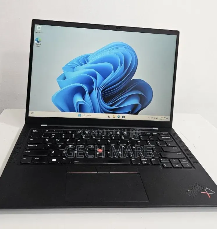 New Laptop Lenovo ThinkPad Yoga 16GB Intel Core i7 SSD 512GB