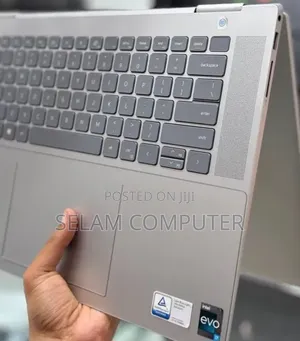 New Laptop Dell Inspiron 16 7620 16GB Intel Core i7 SSD 512GB