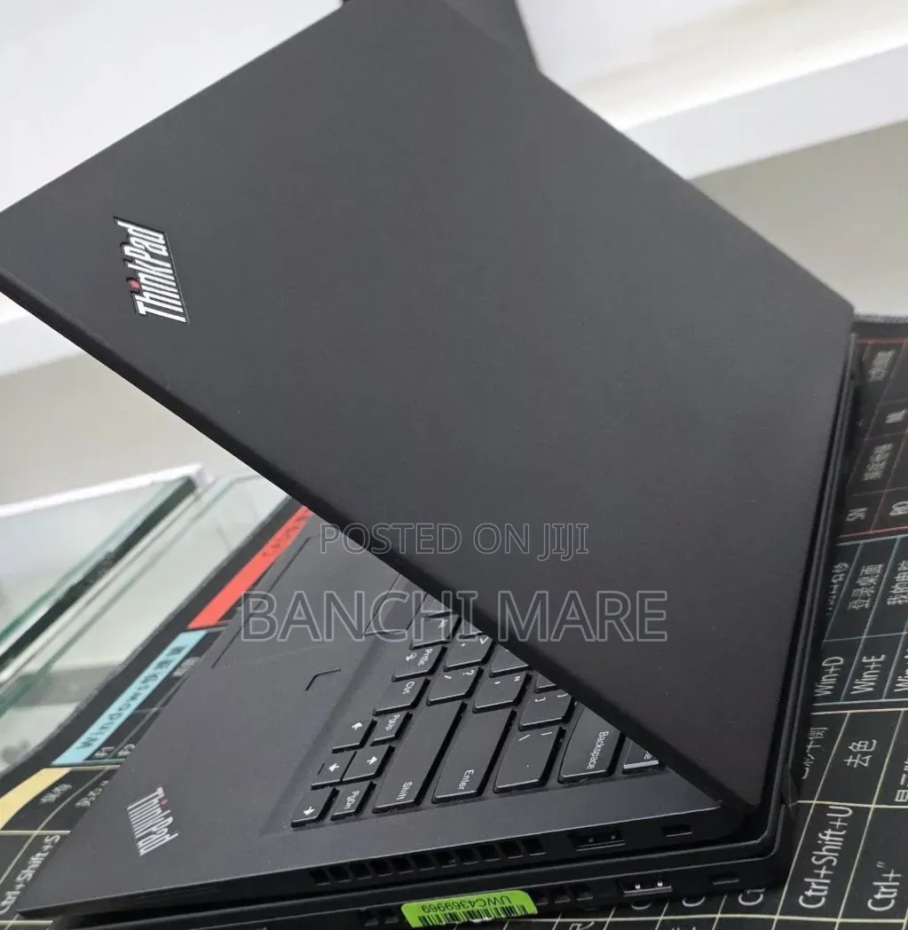 New Laptop Lenovo ThinkPad T14s Gen 2 16GB AMD Ryzen 5 SSD 512GB