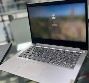 New Laptop Lenovo Ideapad 3 8GB Intel Core i5 SSD 512GB