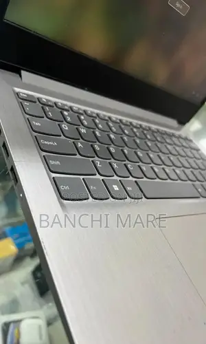 New Laptop Lenovo Ideapad 3 8GB Intel Core i5 SSD 512GB