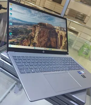 New Laptop HP 16GB Intel Core i5 SSD 1T