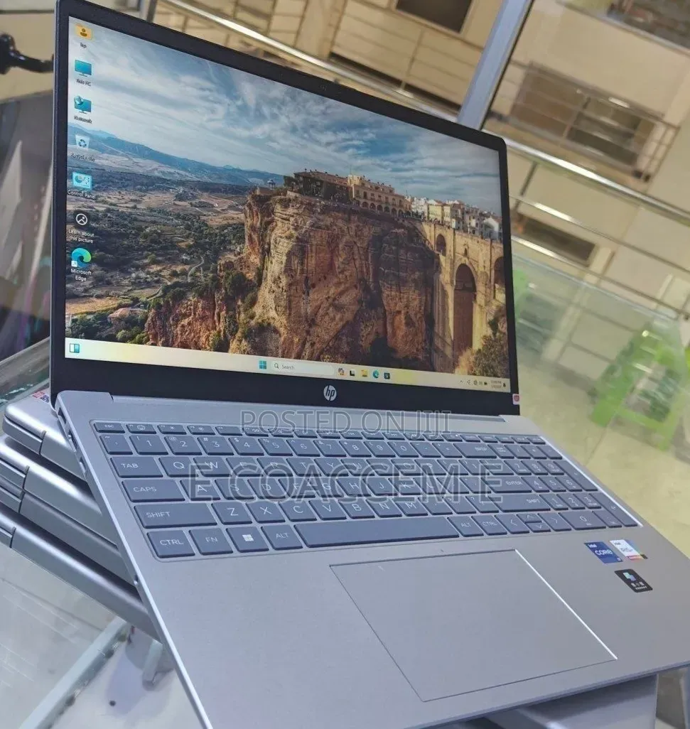 New Laptop HP 16GB Intel Core i5 SSD 1T