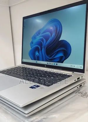 New Laptop HP EliteBook 840 G9 16GB Intel Core i5 SSD 512GB