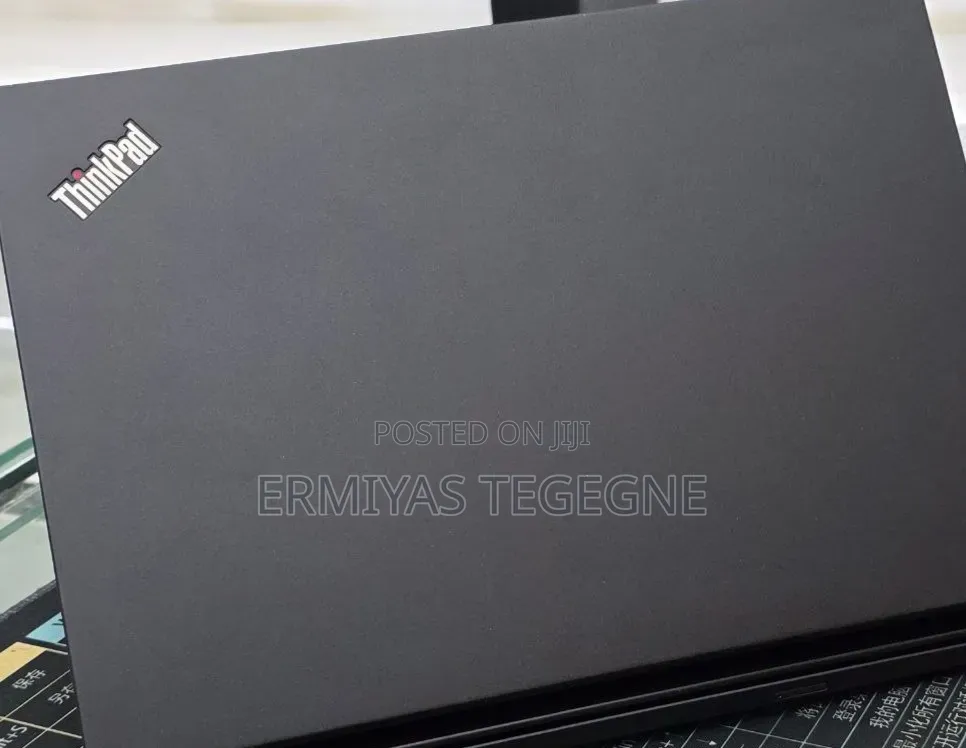 New Laptop Lenovo Legion 5 16GB AMD Ryzen 7 SSD 512GB