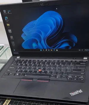 New Laptop Lenovo Legion 5 16GB AMD Ryzen 7 SSD 512GB